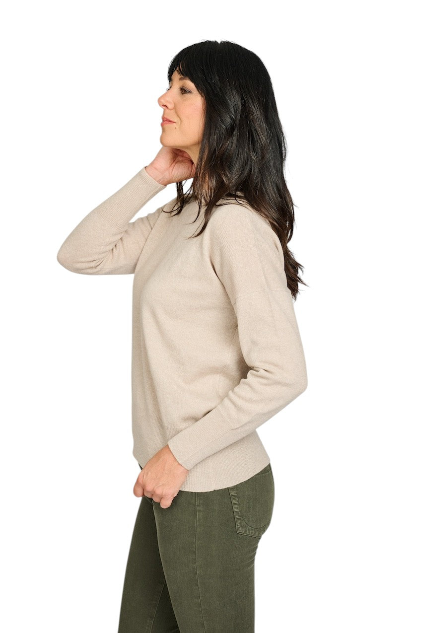 Anneclaire pull trui ronde hals dames beige D1322 857 770.
