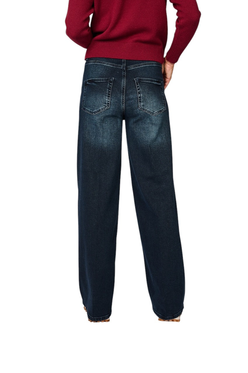 Seductive women's jeans, denim