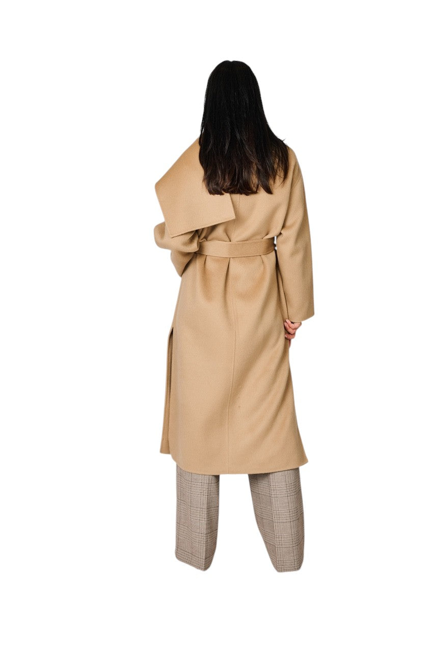 The Dynamis  Studio mantel jas dames camel DS22F26